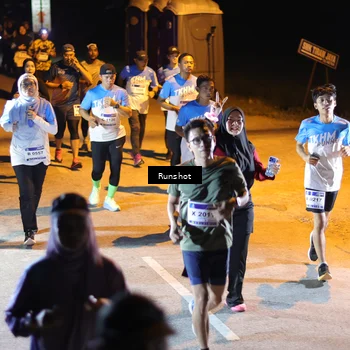Runner Photo 5759643