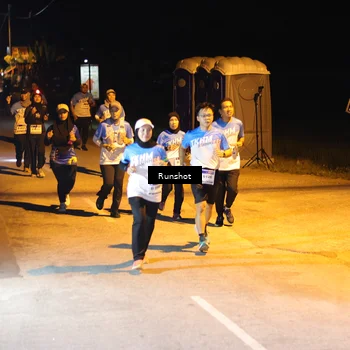 Runner Photo 5760003