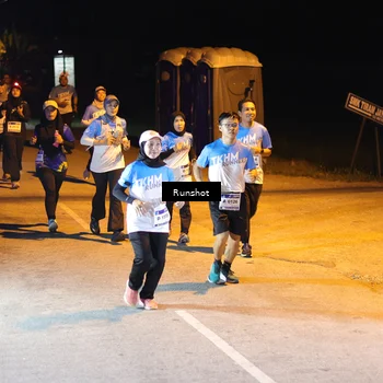 Runner Photo 5760018