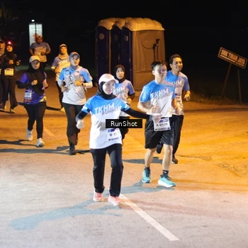 Runner Photo 5760021