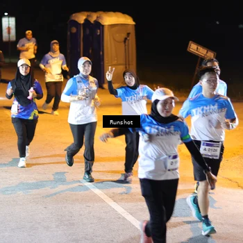 Runner Photo 5760042