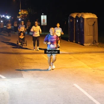 Runner Photo 5760229