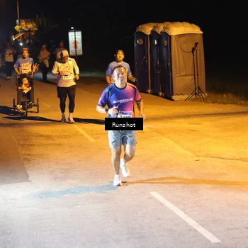 Runner Photo 5760240