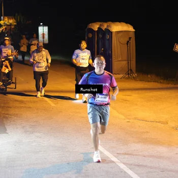Runner Photo 5760247