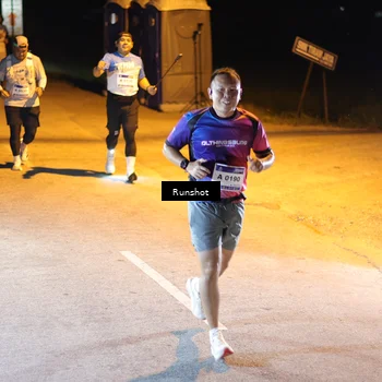 Runner Photo 5760259