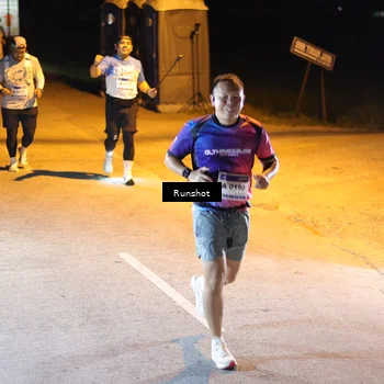 Runner Photo 5760273