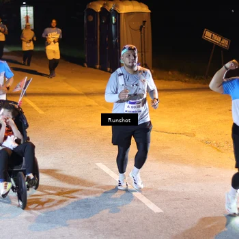 Runner Photo 5760307