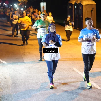 Runner Photo 5760466