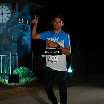Runner Photo 5760655