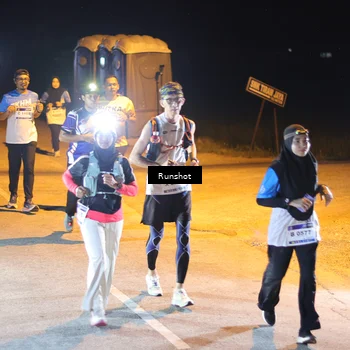 Runner Photo 5760656