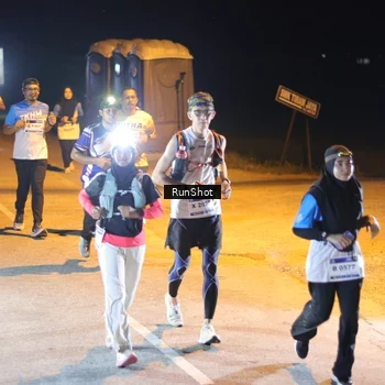 Runner Photo 5760669