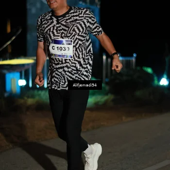 Runner Photo 5760845