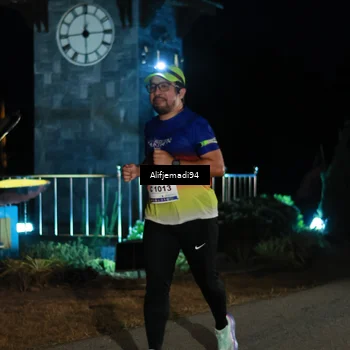 Runner Photo 5761090