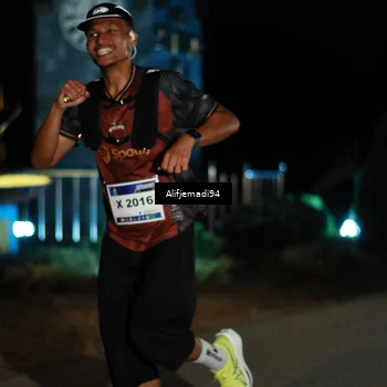 Runner Photo 5761125