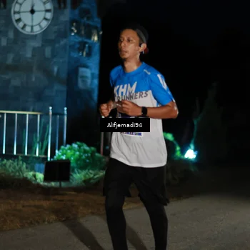 Runner Photo 5761156
