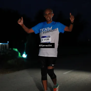 Runner Photo 5761250