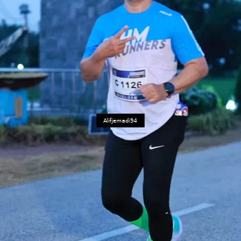 Runner Photo 5761689
