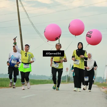 Runner Photo 5763102