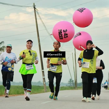 Runner Photo 5763117