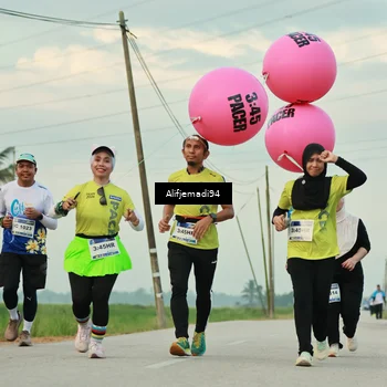 Runner Photo 5763119