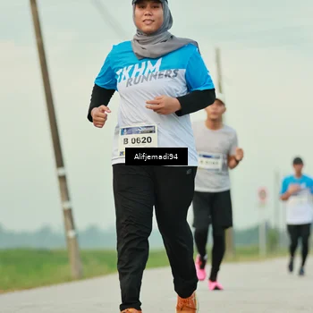 Runner Photo 5763143