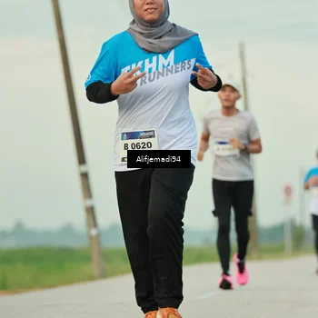 Runner Photo 5763152