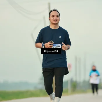 Runner Photo 5763317