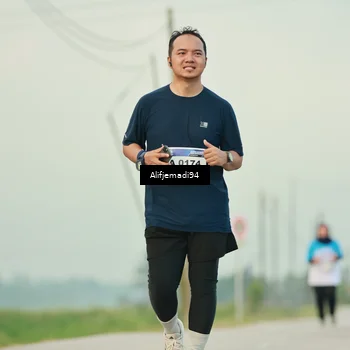 Runner Photo 5763318