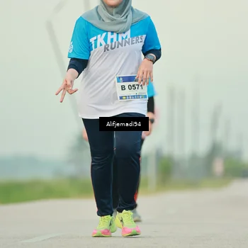 Runner Photo 5763344