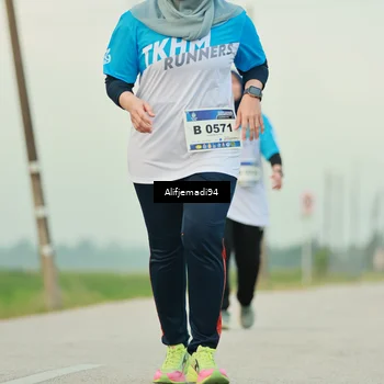 Runner Photo 5763355