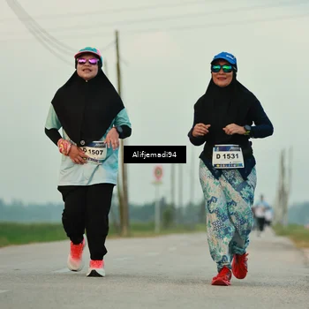 Runner Photo 5763635