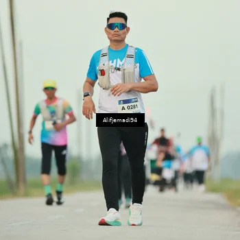 Runner Photo 5763679