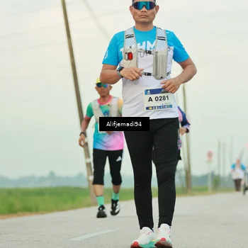 Runner Photo 5763695
