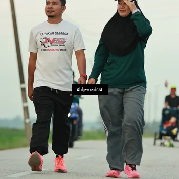 Runner Photo 5763735