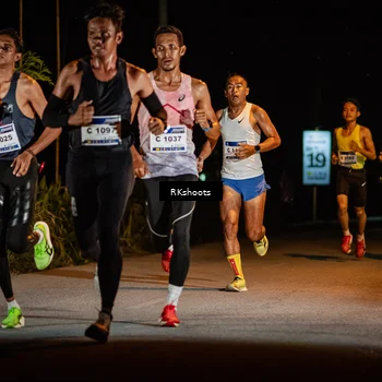 Runner Photo 5763816