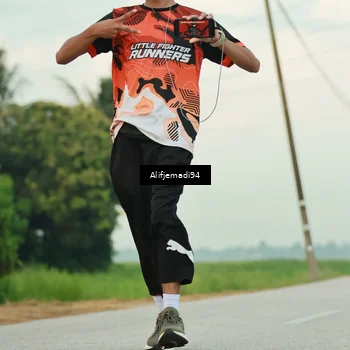 Runner Photo 5763843