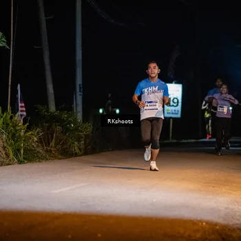 Runner Photo 5764100