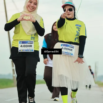Runner Photo 5764112