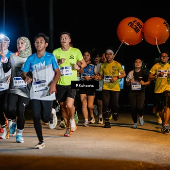 Runner Photo 5764150