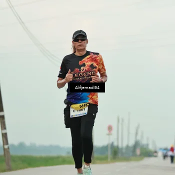 Runner Photo 5764181