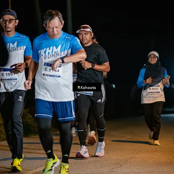 Runner Photo 5764675