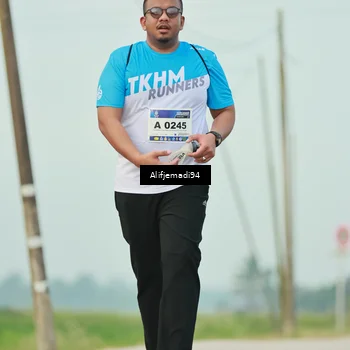 Runner Photo 5765134