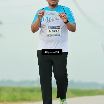 Runner Photo 5765153
