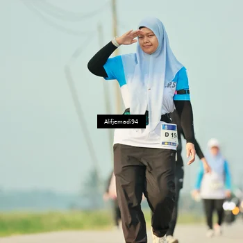 Runner Photo 5765174