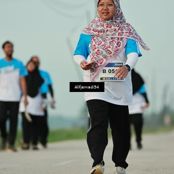 Runner Photo 5765243