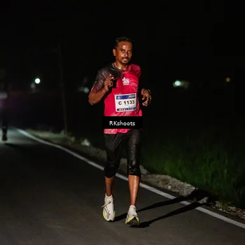 Runner Photo 5765763