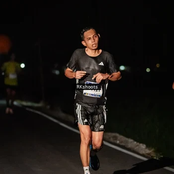 Runner Photo 5765909