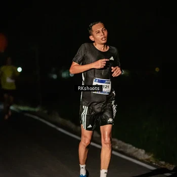 Runner Photo 5765911