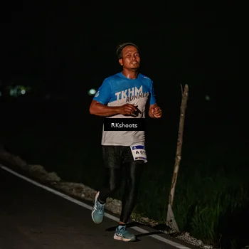 Runner Photo 5766073