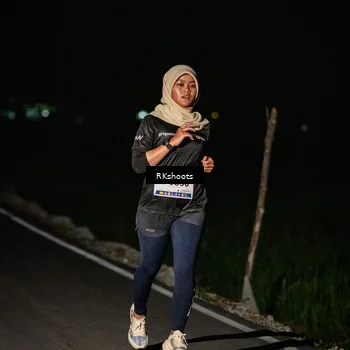 Runner Photo 5766143
